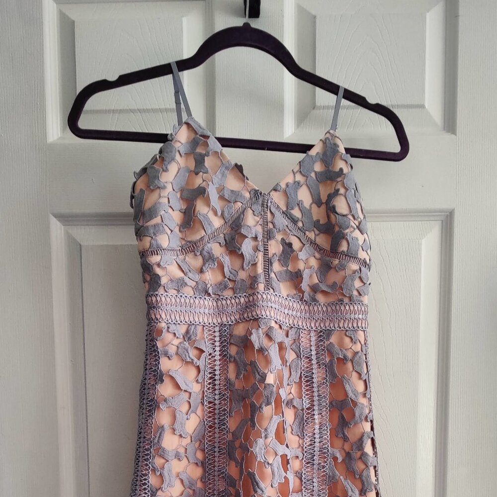 XS Elliatt Lilac & Nude Lace Eyelet Midi Tingle Dress